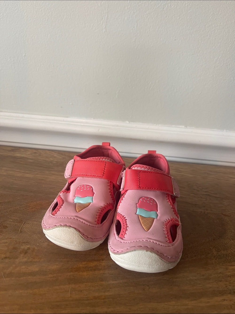 Stride Rite toddler Water Shoes size 5W